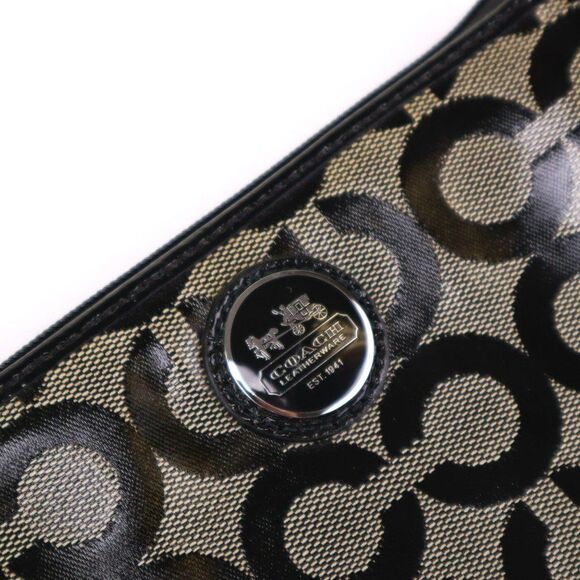 NWT Coach Coated Signature Wristlet in Black White - Picture 9 of 9